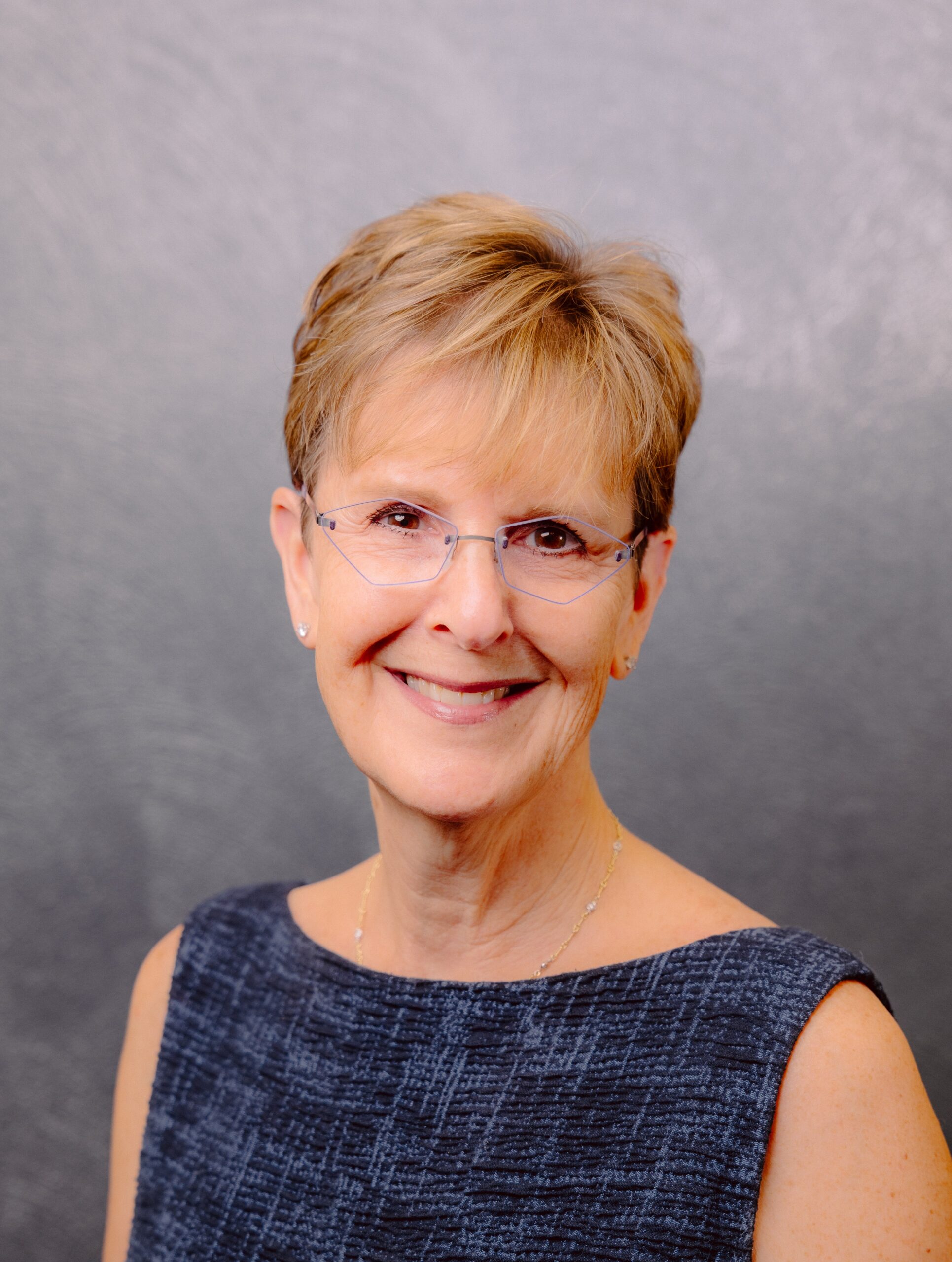 Lynn Susser